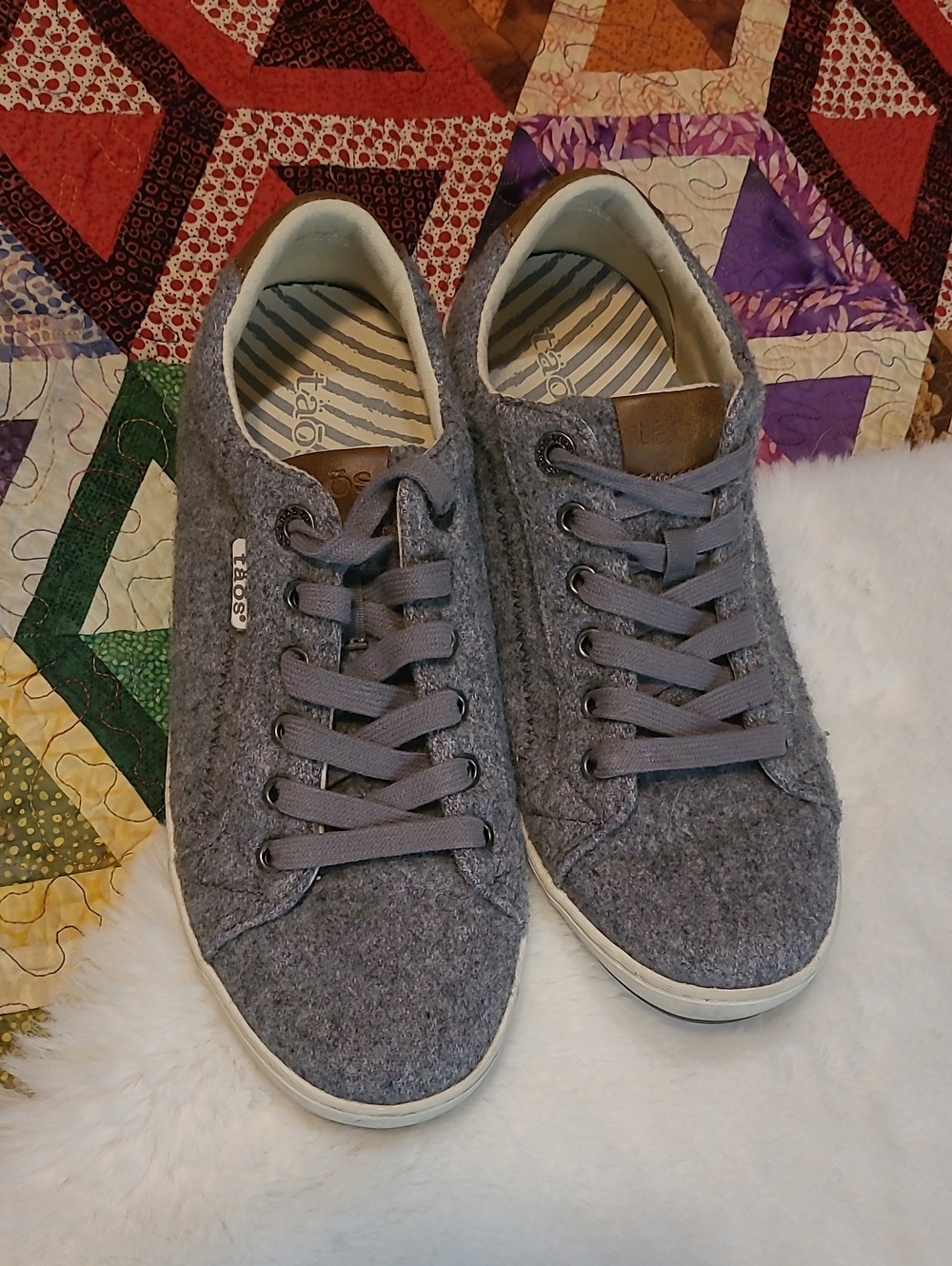Taos Gray Charcoal Wool Sunburst Lace Up Casual Tennis Shoes Size 9